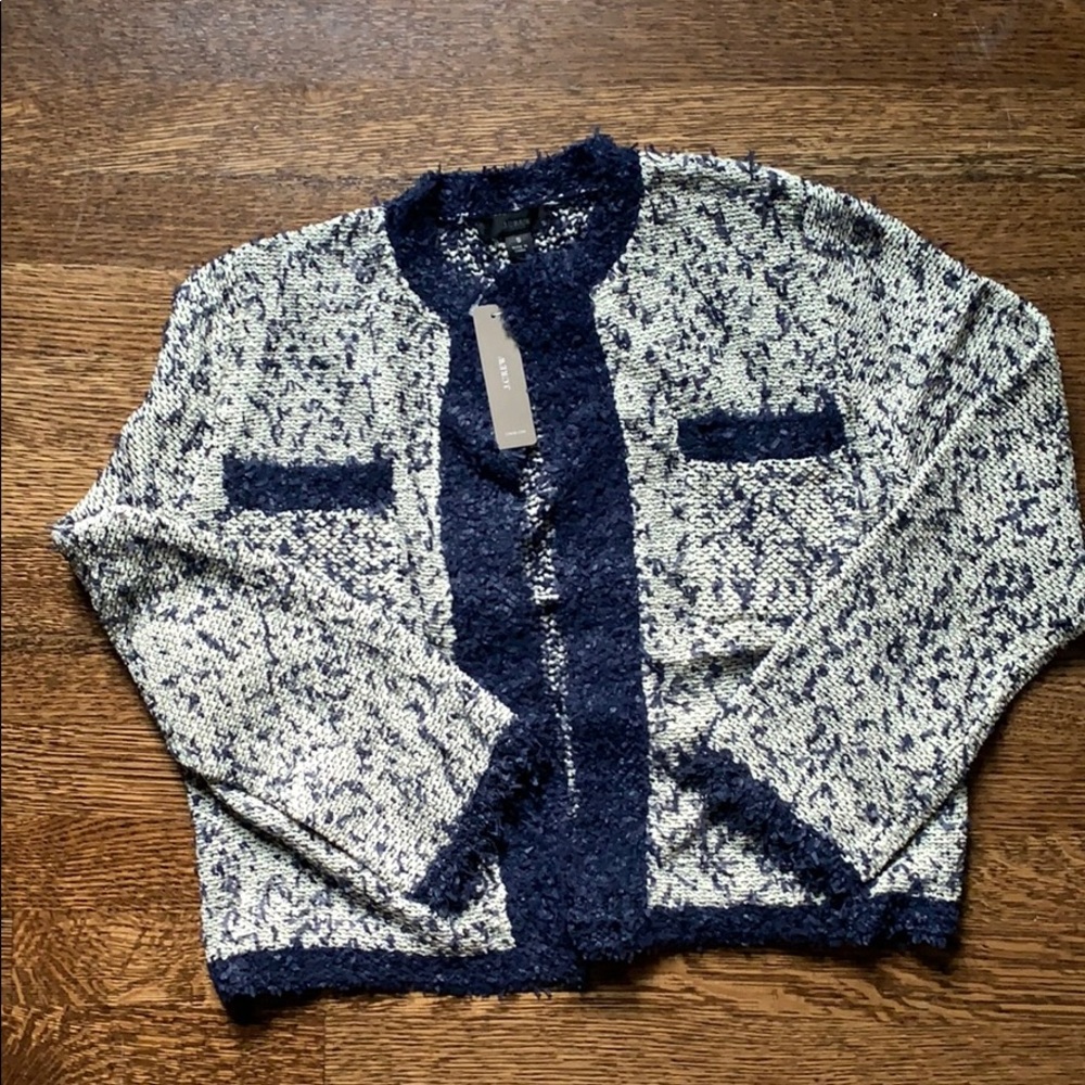 Open-front cropped jacket in contrast tweed